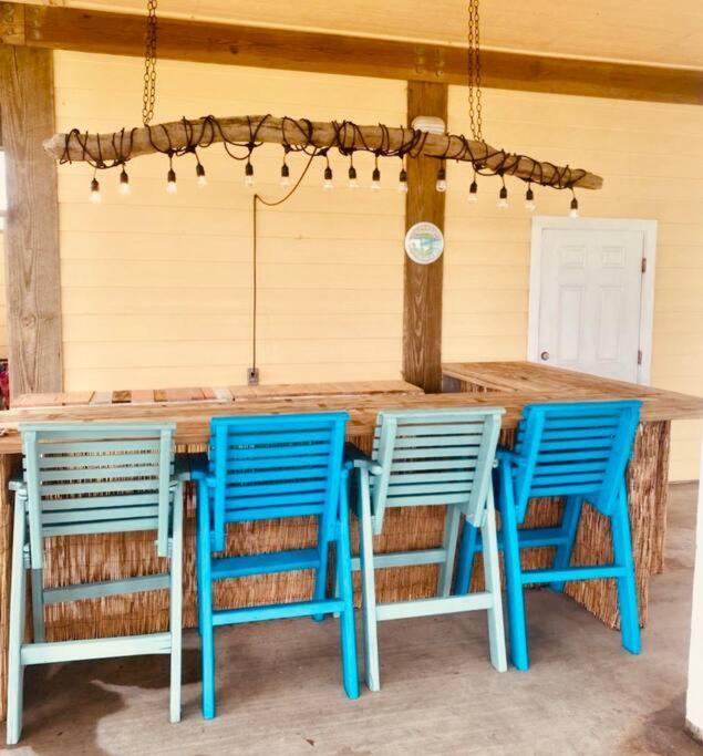 Sunny Delight - Sleeps 10 - Generous Space! Bolivar Peninsula Ngoại thất bức ảnh