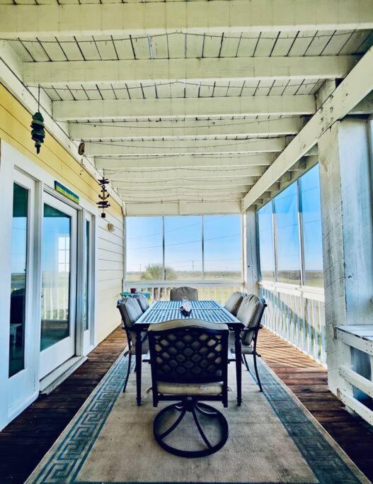 Sunny Delight - Sleeps 10 - Generous Space! Bolivar Peninsula Ngoại thất bức ảnh