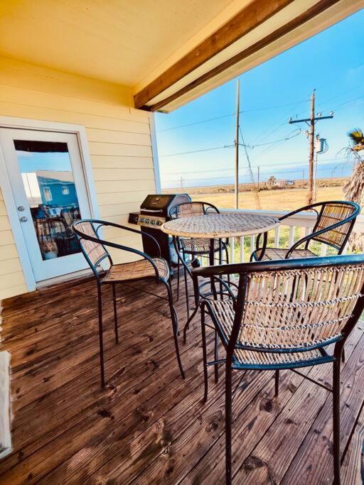 Sunny Delight - Sleeps 10 - Generous Space! Bolivar Peninsula Ngoại thất bức ảnh