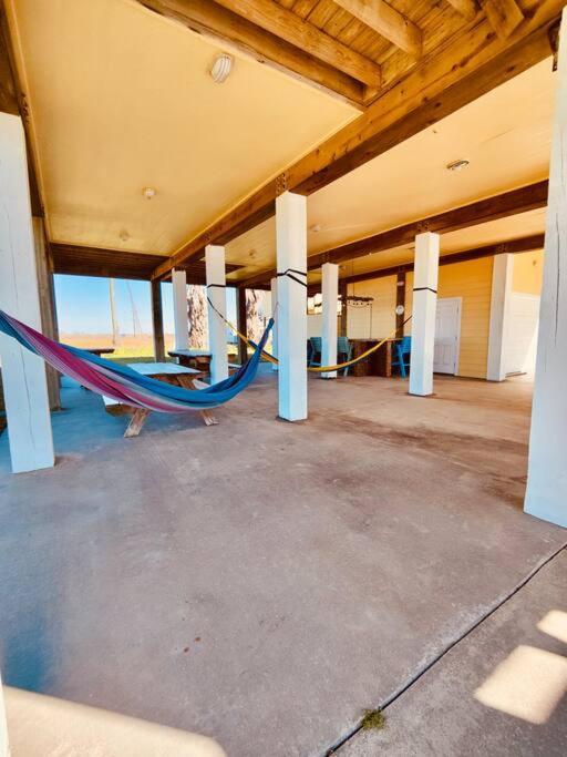 Sunny Delight - Sleeps 10 - Generous Space! Bolivar Peninsula Ngoại thất bức ảnh