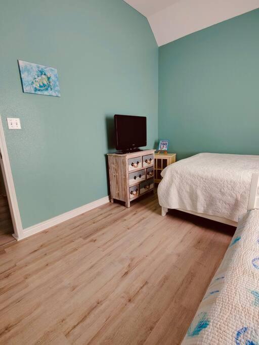 Sunny Delight - Sleeps 10 - Generous Space! Bolivar Peninsula Ngoại thất bức ảnh