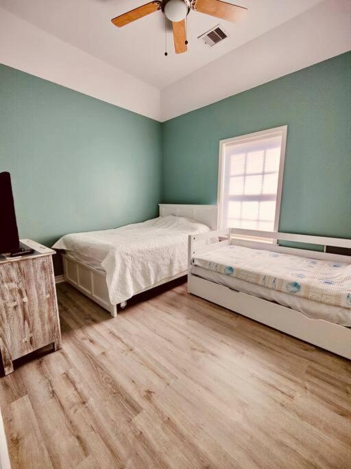 Sunny Delight - Sleeps 10 - Generous Space! Bolivar Peninsula Ngoại thất bức ảnh