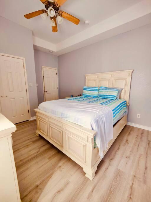 Sunny Delight - Sleeps 10 - Generous Space! Bolivar Peninsula Ngoại thất bức ảnh